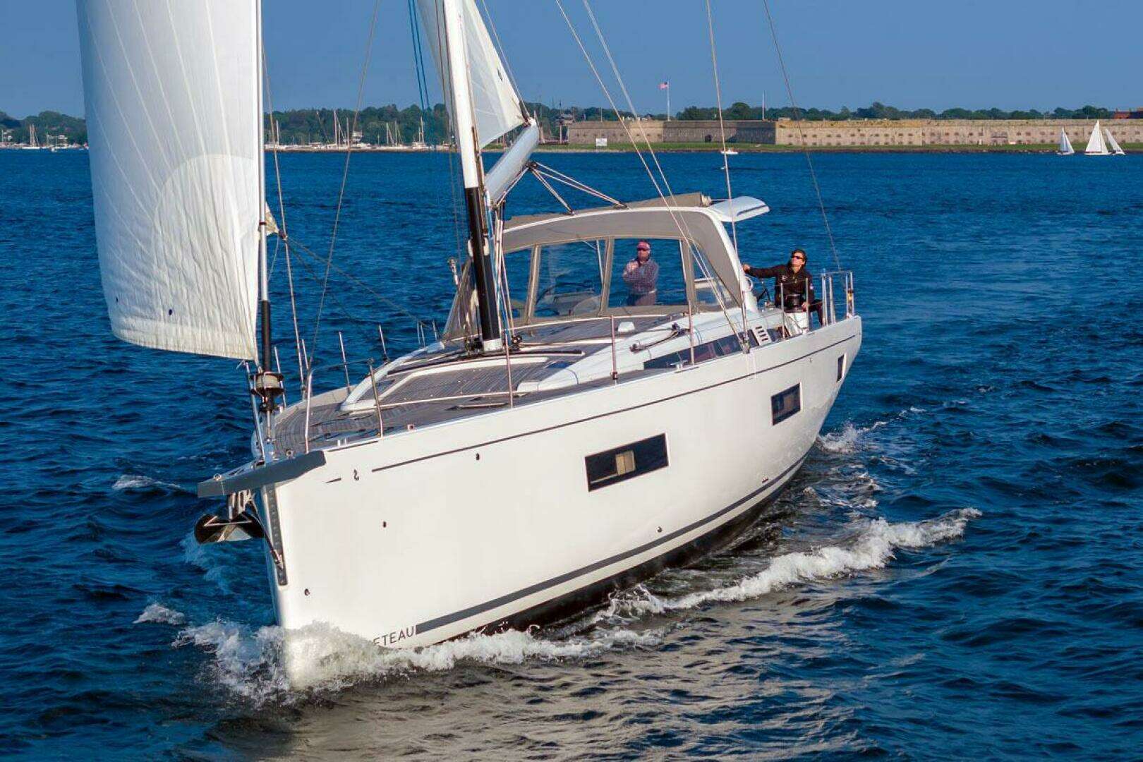 2023 Beneteau Oceanis 60 - Image 4