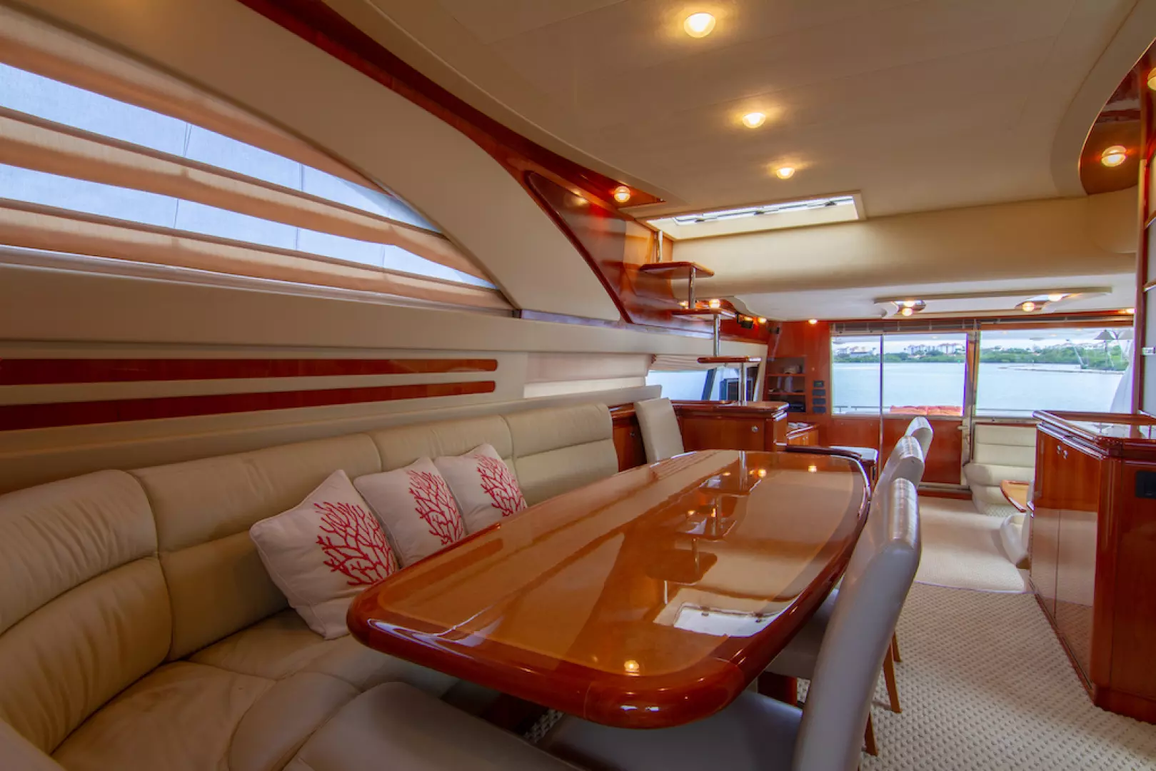 2005 Ferretti Yachts 76 - Image 33