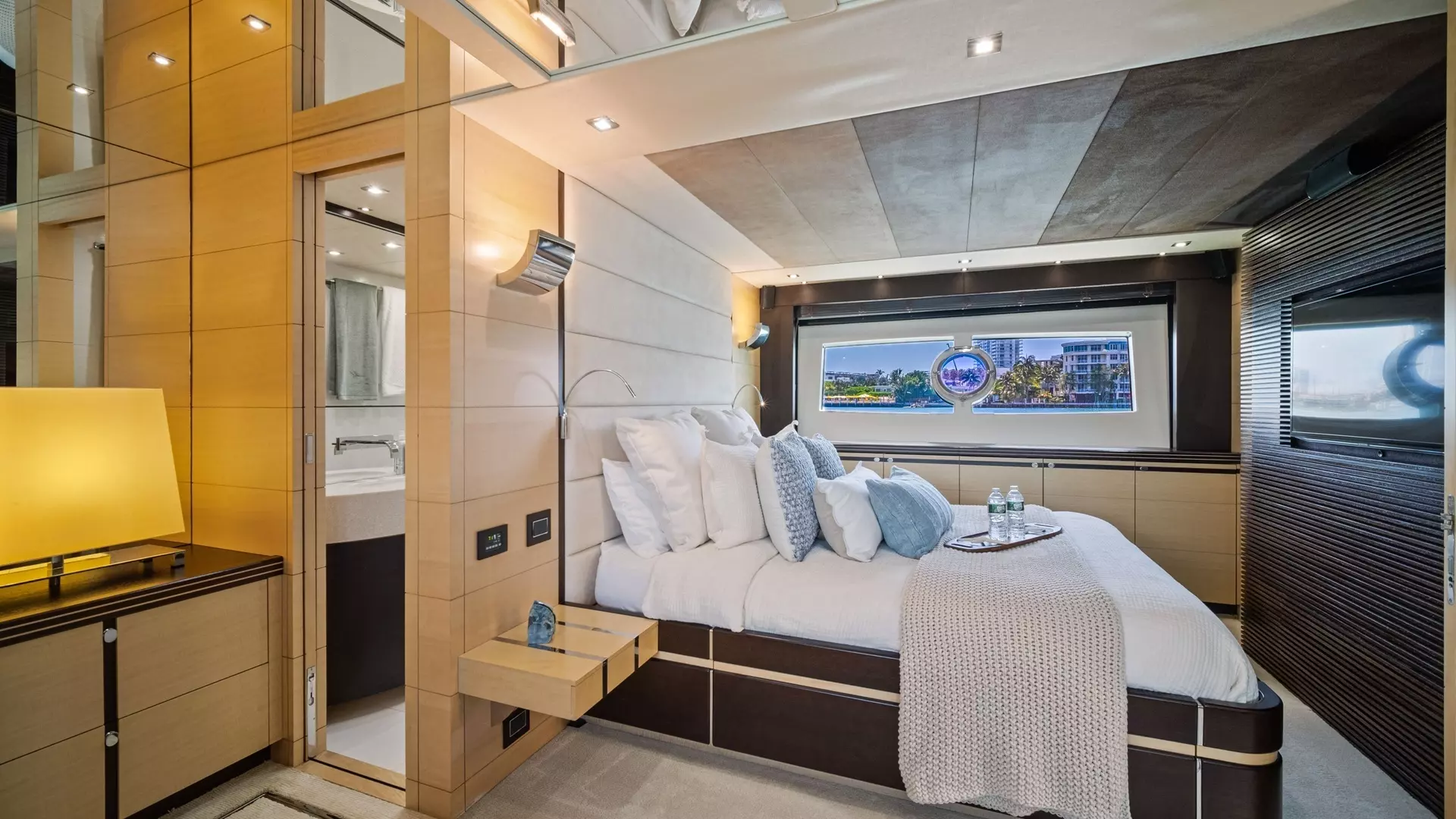 2013 Sunseeker 80 Predator - Image 36