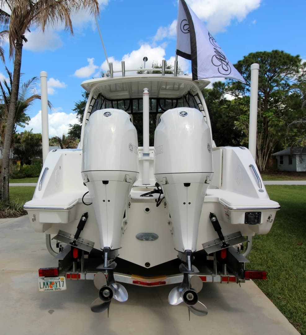 2019 Pursuit DC 266 - Image 21