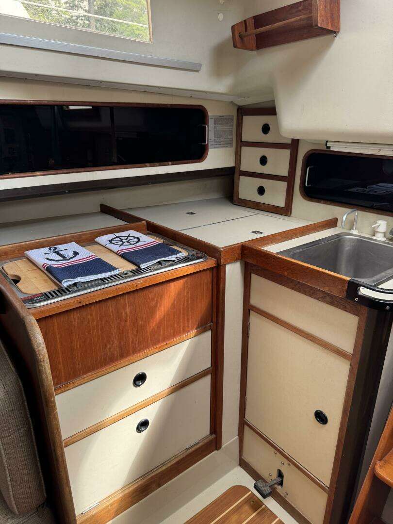 1982 C&C Cruiser - Image 16