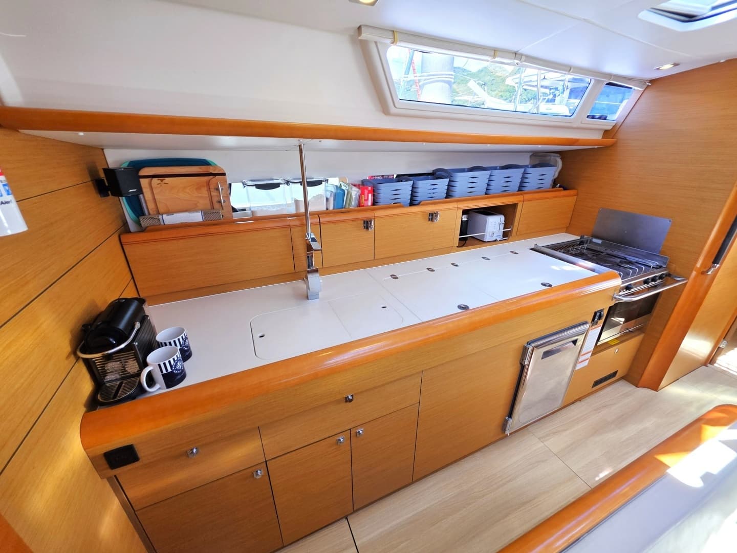 2016 Jeanneau Sun Odyssey 479 - Image 16