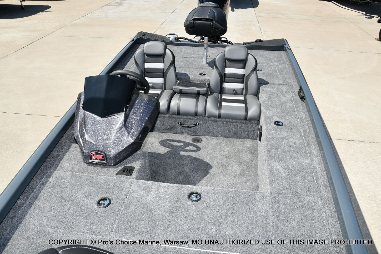 2026 Ranger RT188C Livescope Equipped - 13