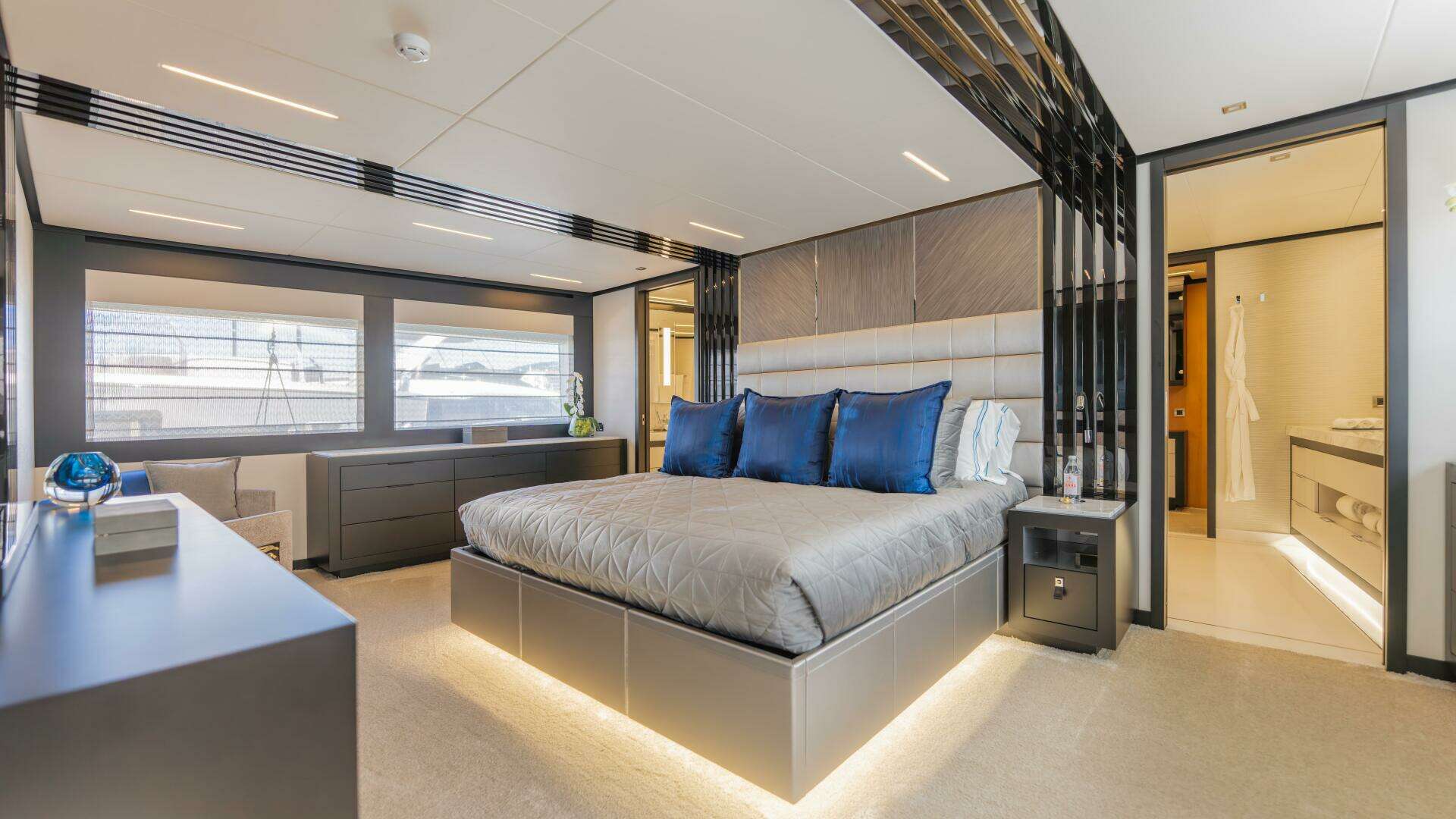 2024 Hargrave E Series Superyachts Division - Image 23