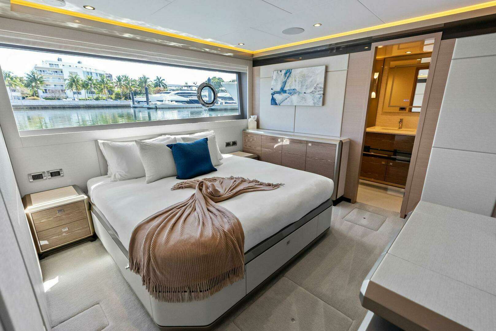 2024 Ocean Alexander 35 Revolution - Image 51