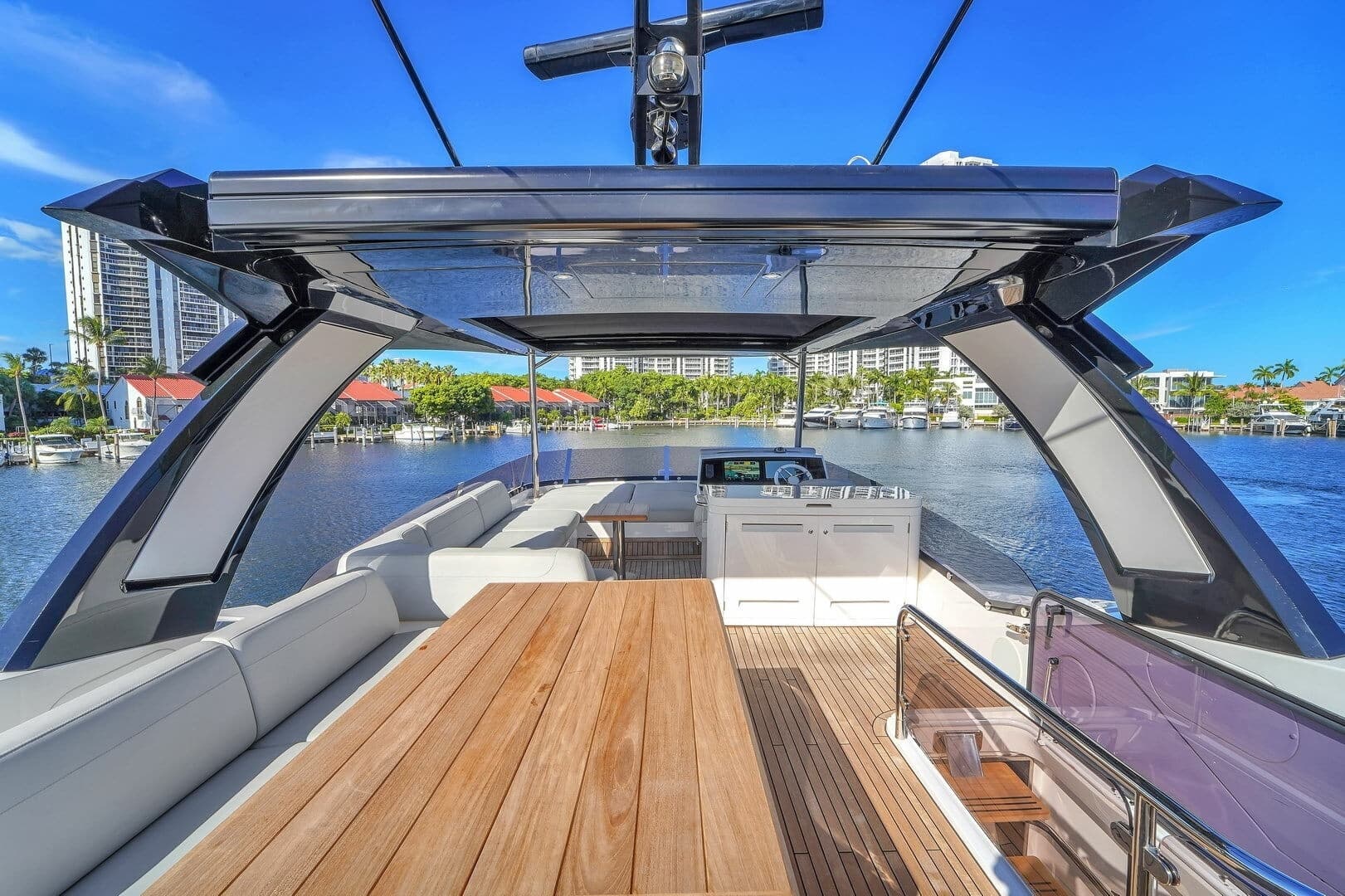 2023 Sunseeker Manhattan 68 - Image 28