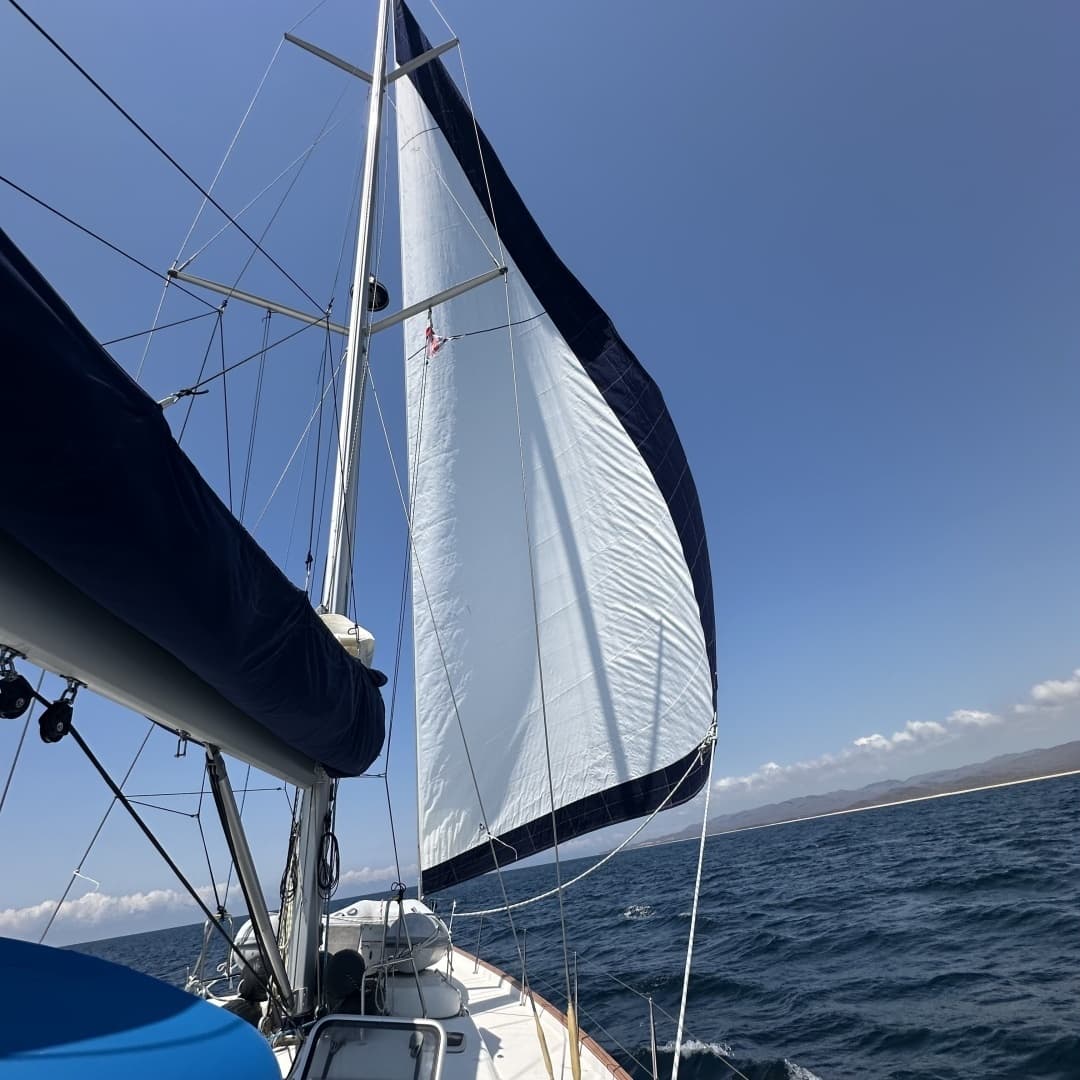 2006 Beneteau 523 - Image 40