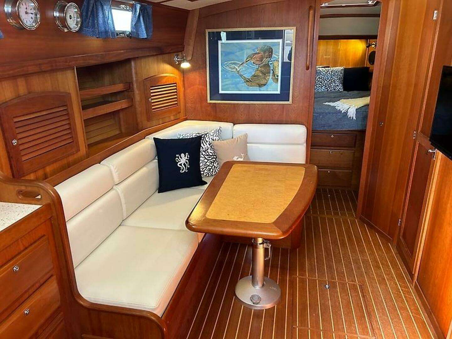 2004 Sabre 42 Express - Image 19