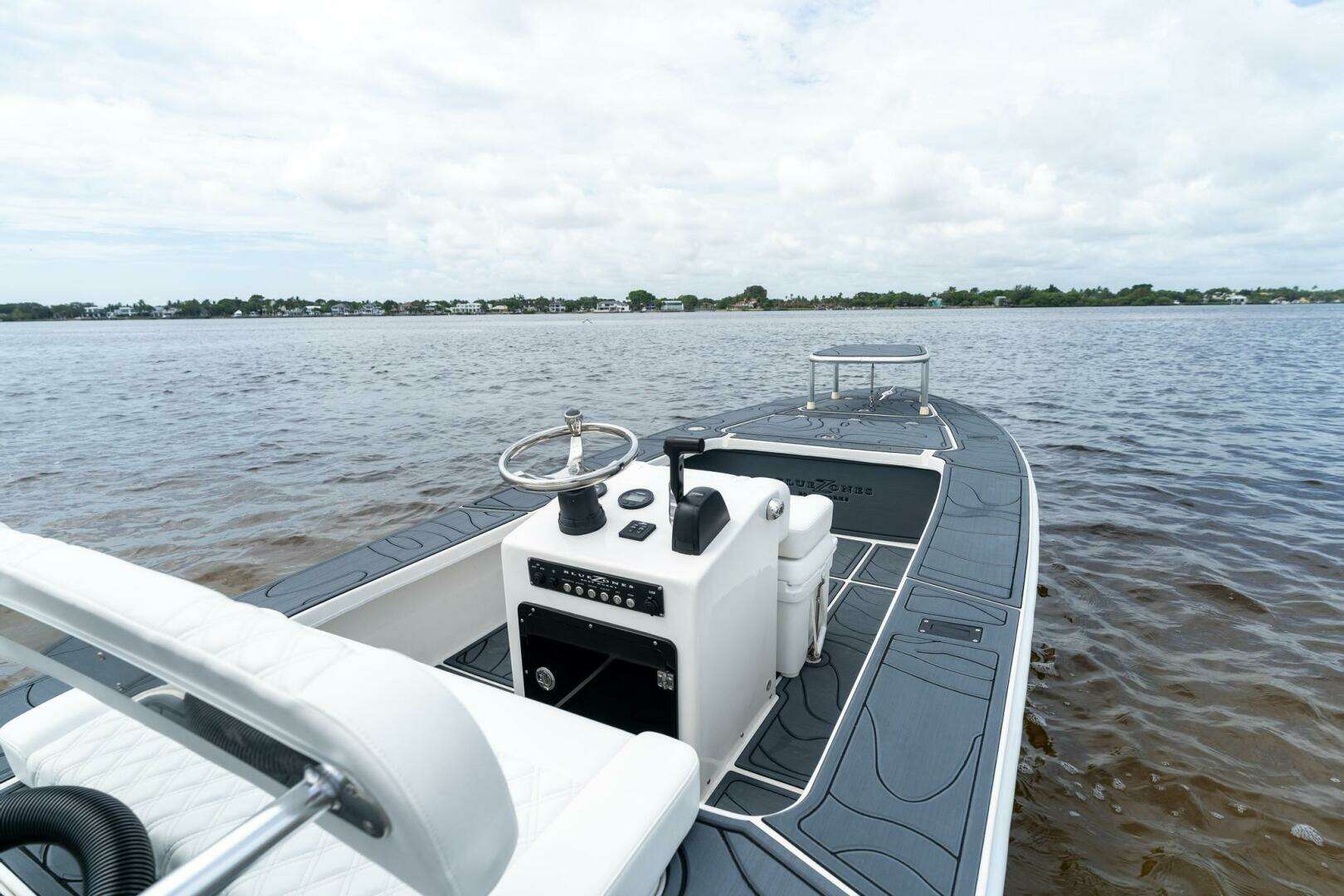 2025 BlueZones Boatworks 16' Flats - Image 70