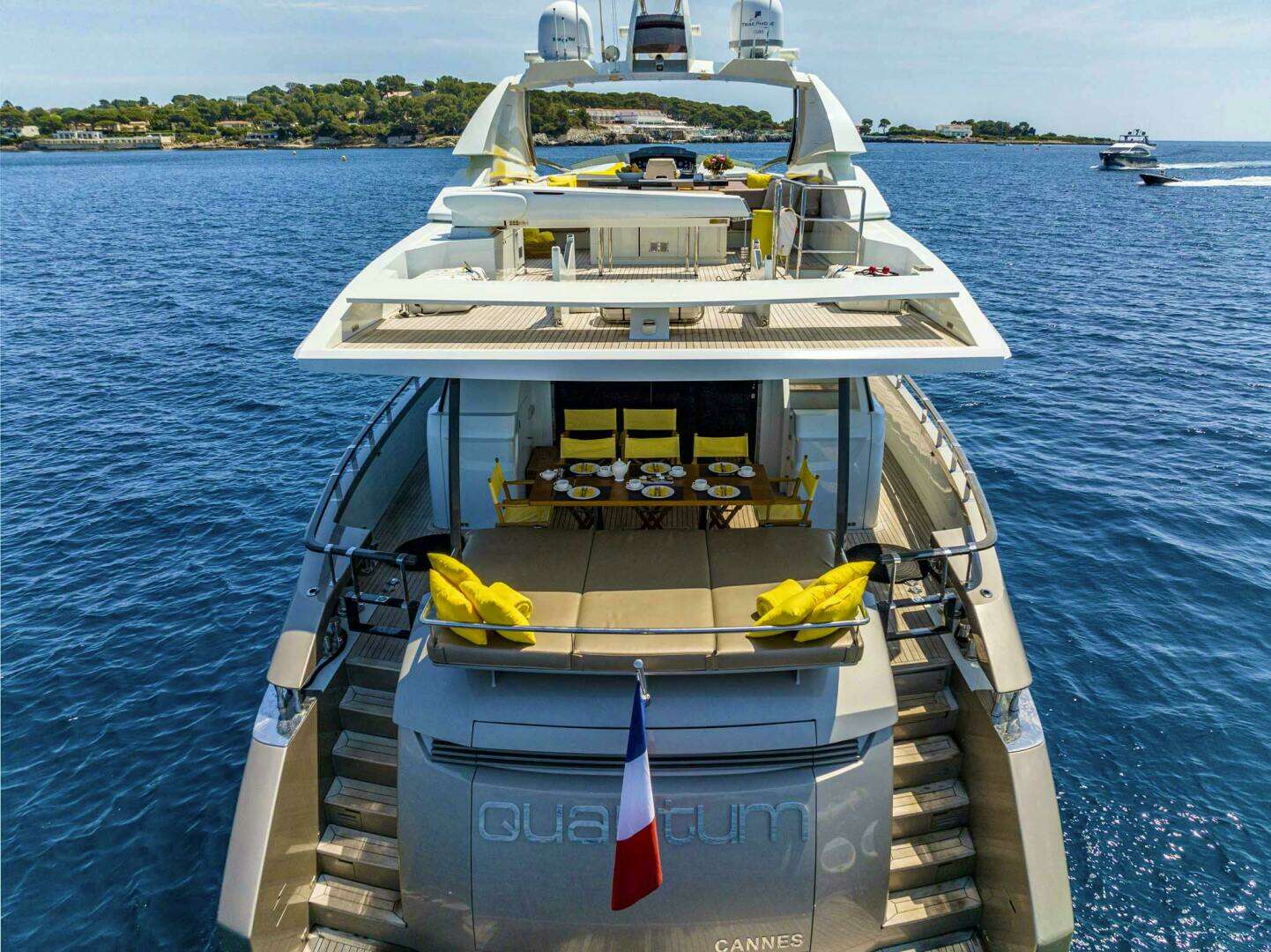 2007 Peri Yachts Peri 29 - Image 4
