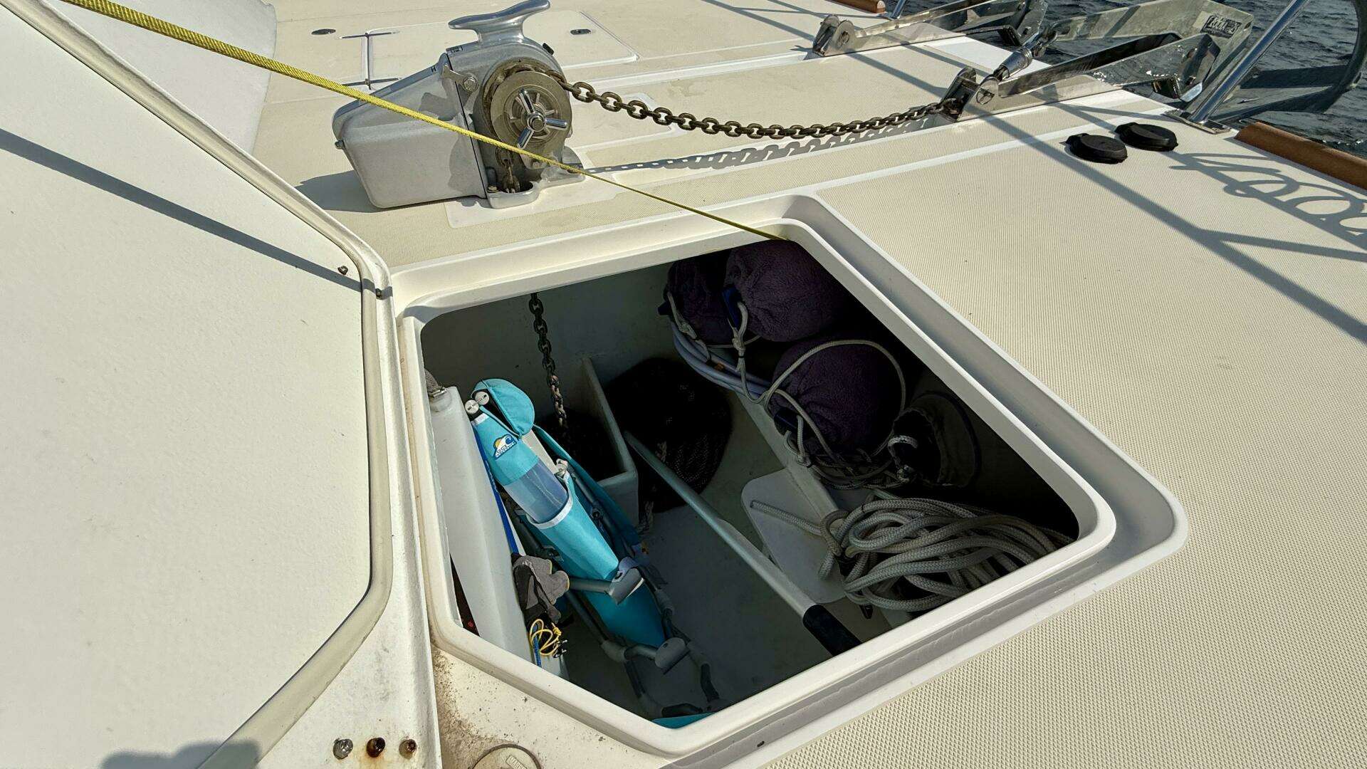 2014 Maine Cat P44 - Image 26