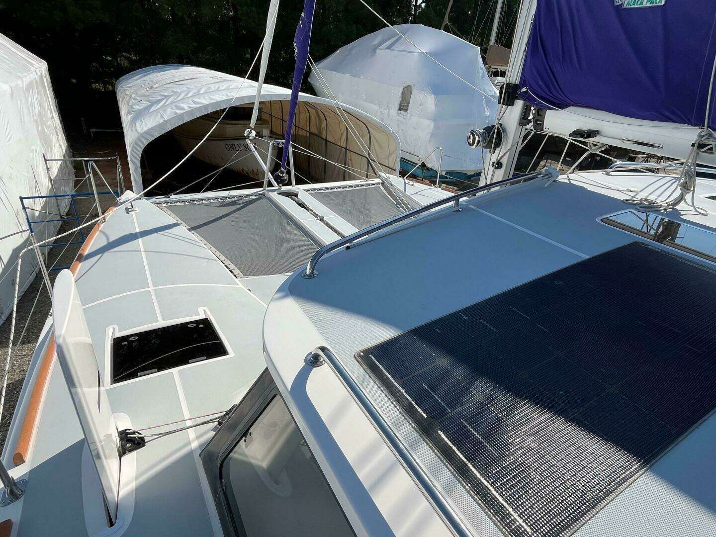 2018 Maine Cat 38 - Image 19