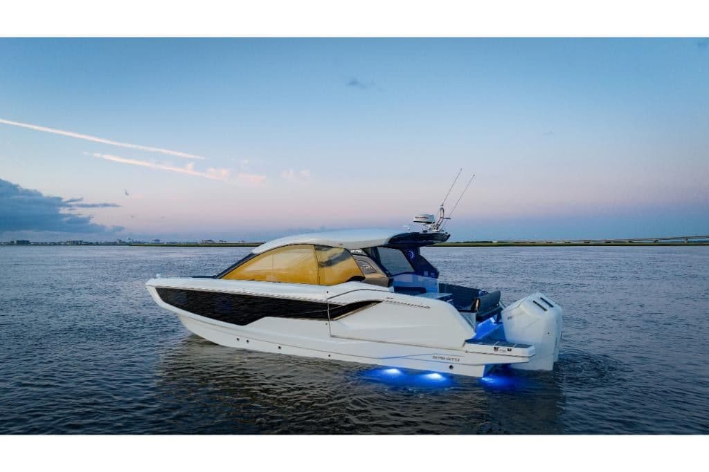 2023-Galeon-375-GTO-MarineMax