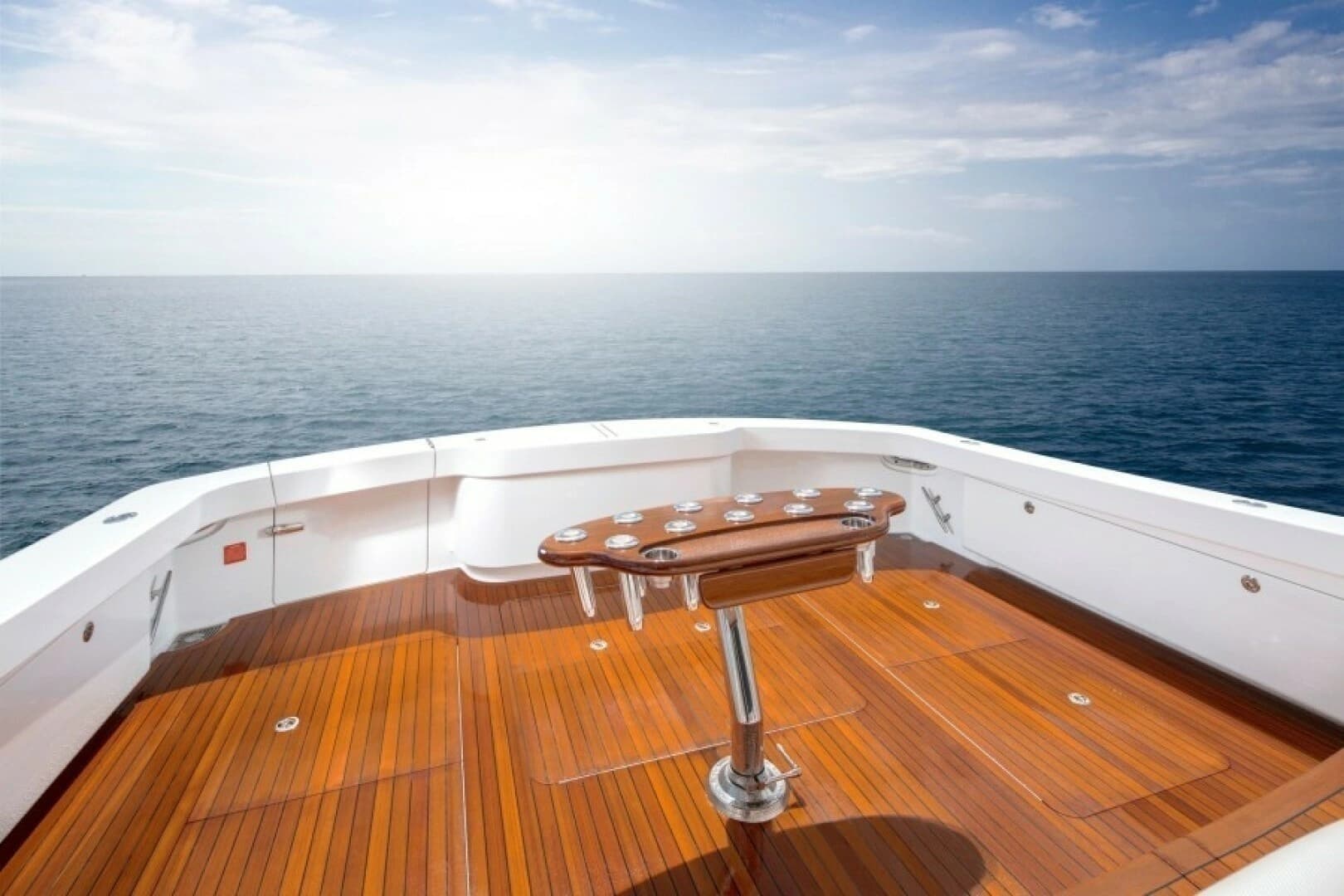 2027 Viking 58 Convertible - Image 14