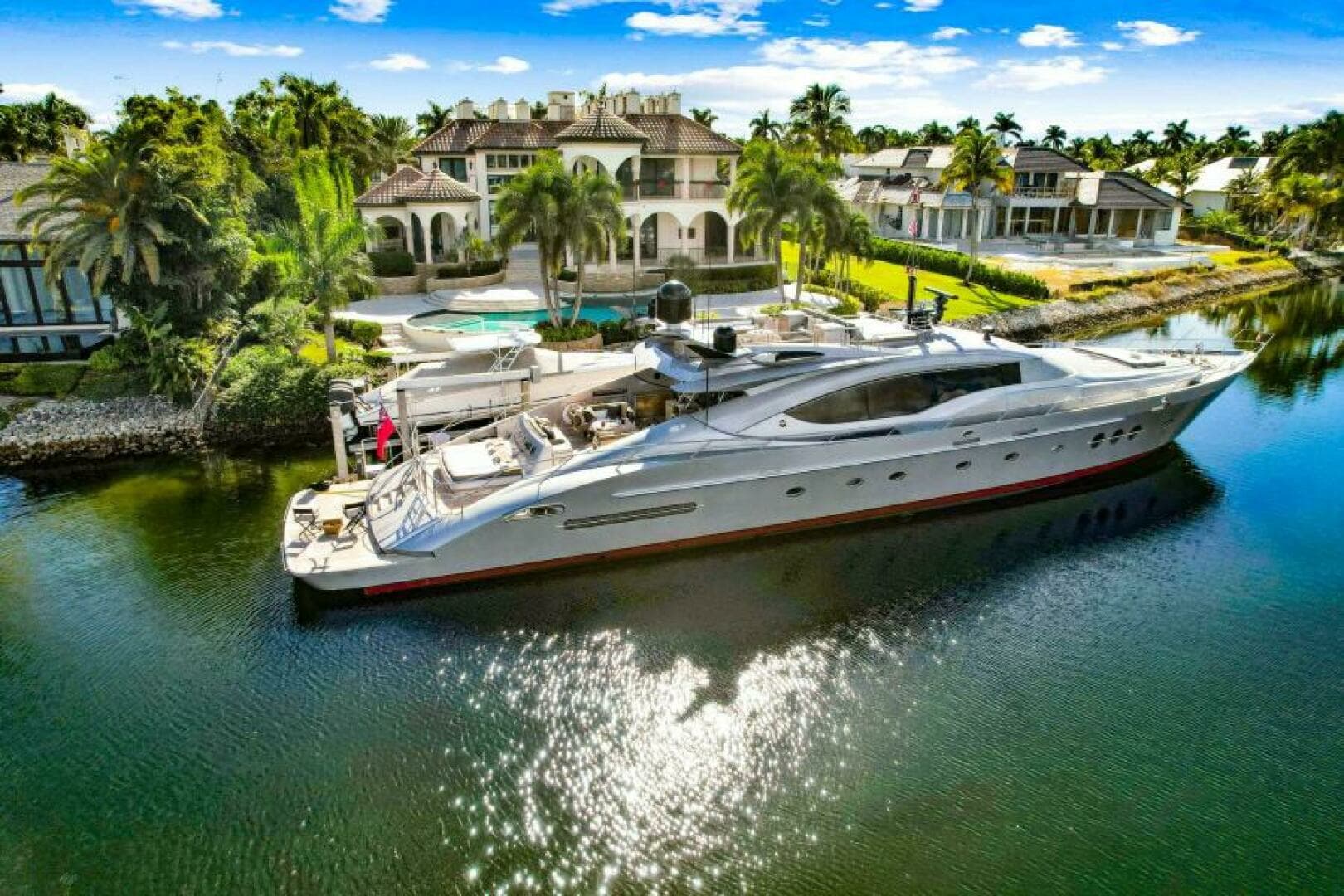 2008 Palmer Johnson 124 Sports Cruiser - Image 2