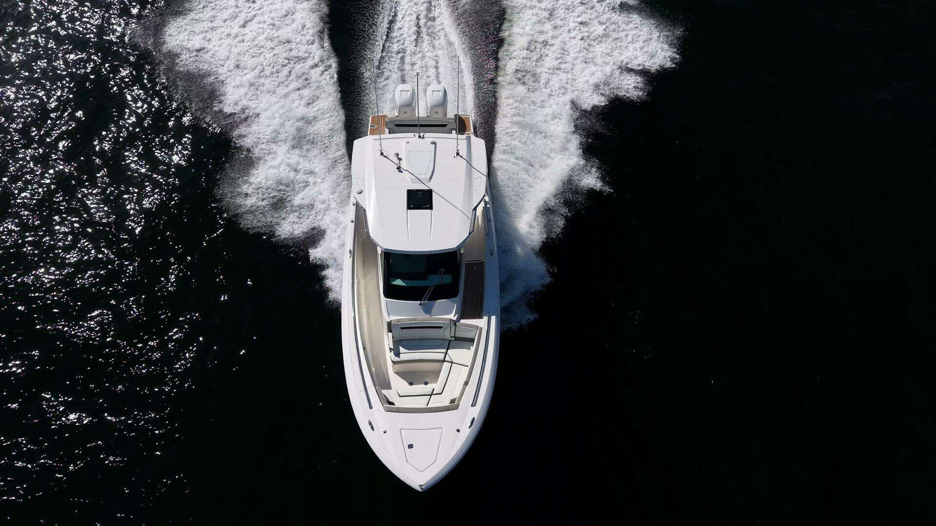2023 Tiara Yachts 34LS - Image 14