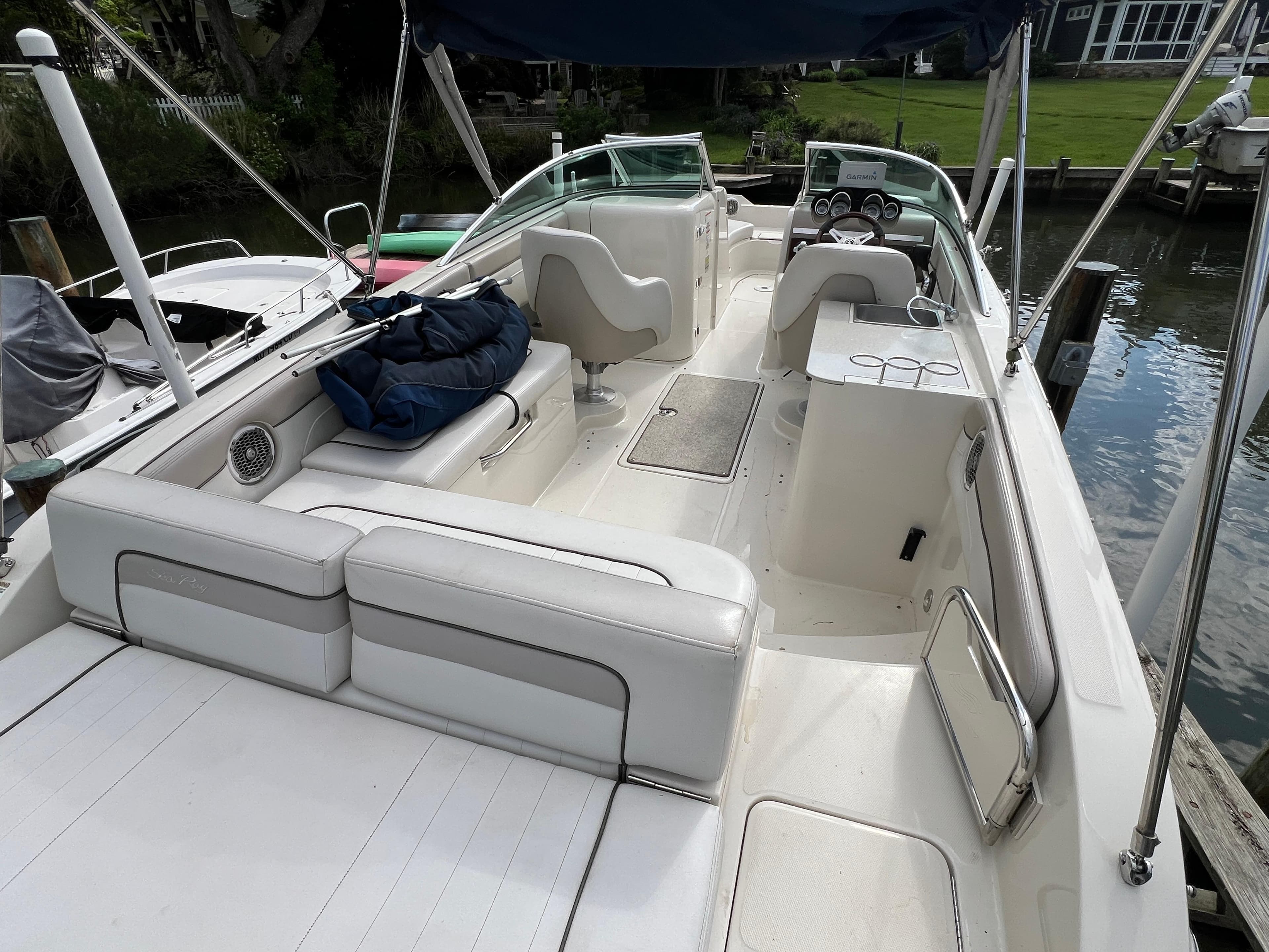 2010 Sea Ray 280 Sundeck - 2