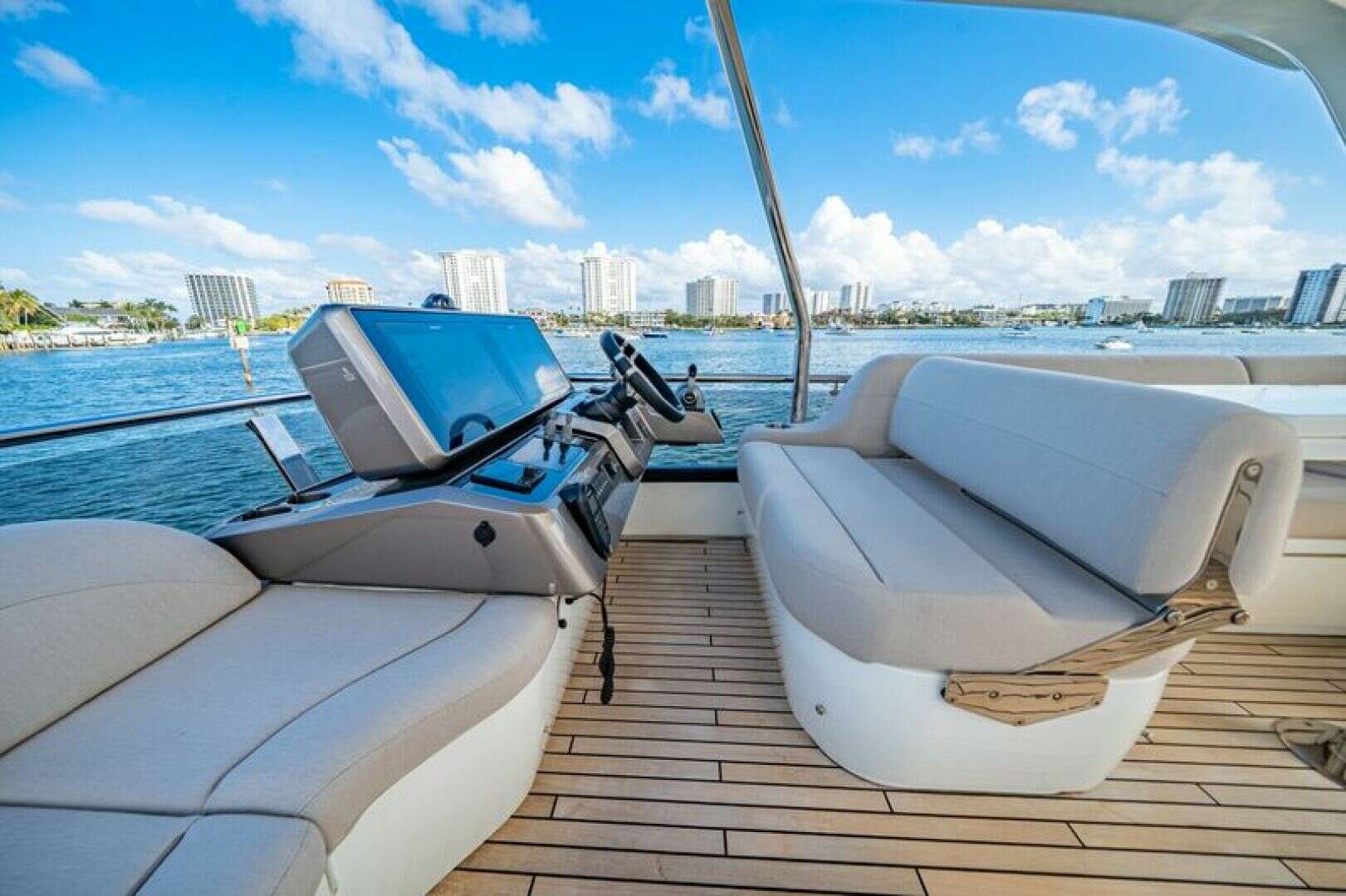 2024 Galeon 560 FLY - Image 51