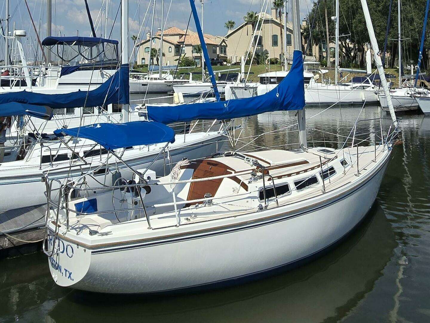 1986 Catalina Tall Rig - Image 6