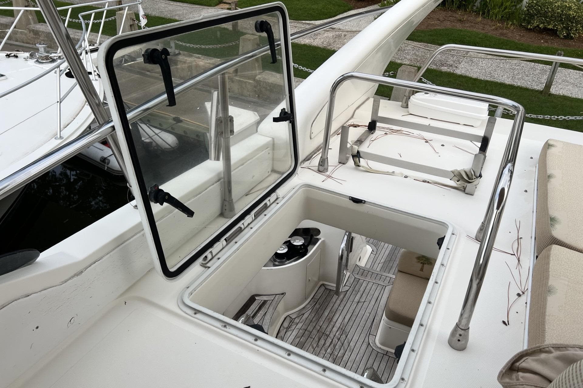 Flying Bridge Access