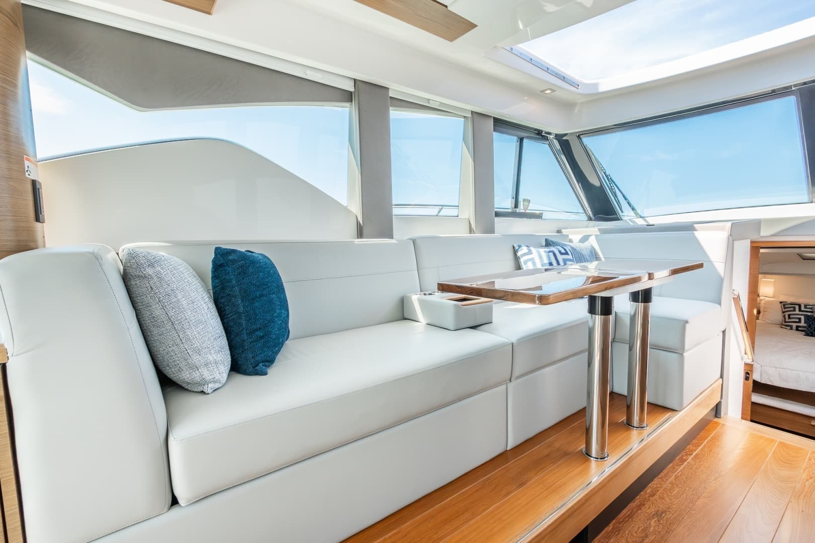 2023 Tiara Yachts 39 Coupe - Image 14