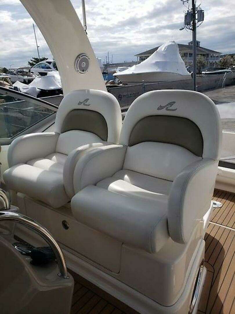 2007 Sea Ray 340 Sundancer - Image 38
