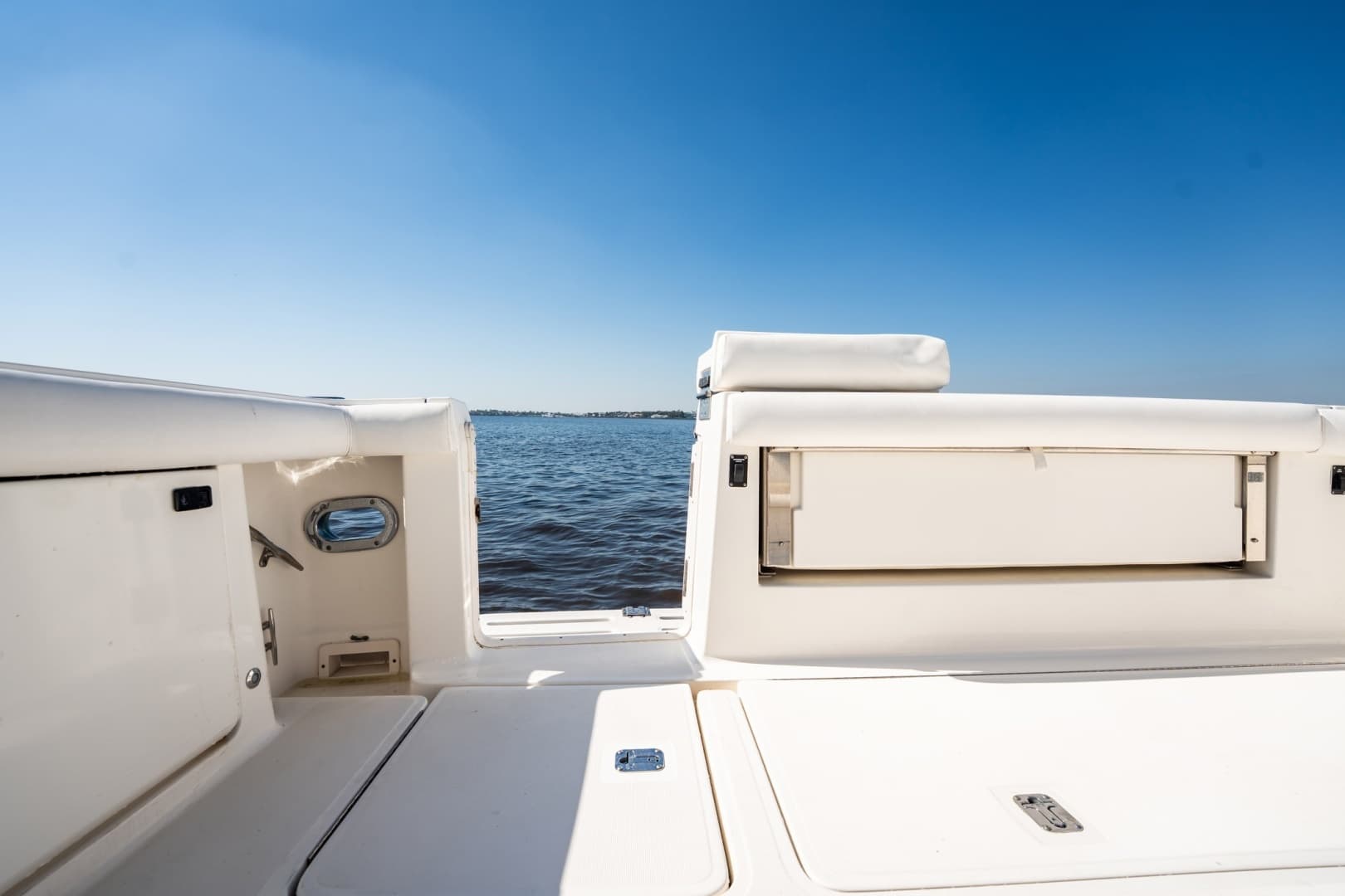 2002 Tiara Yachts 4100 Open - Image 37