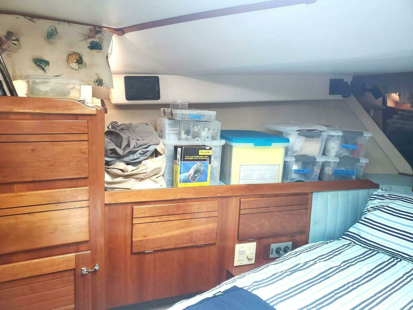 1989 Rampage R 401 SF SPORTFISHER - Image 40