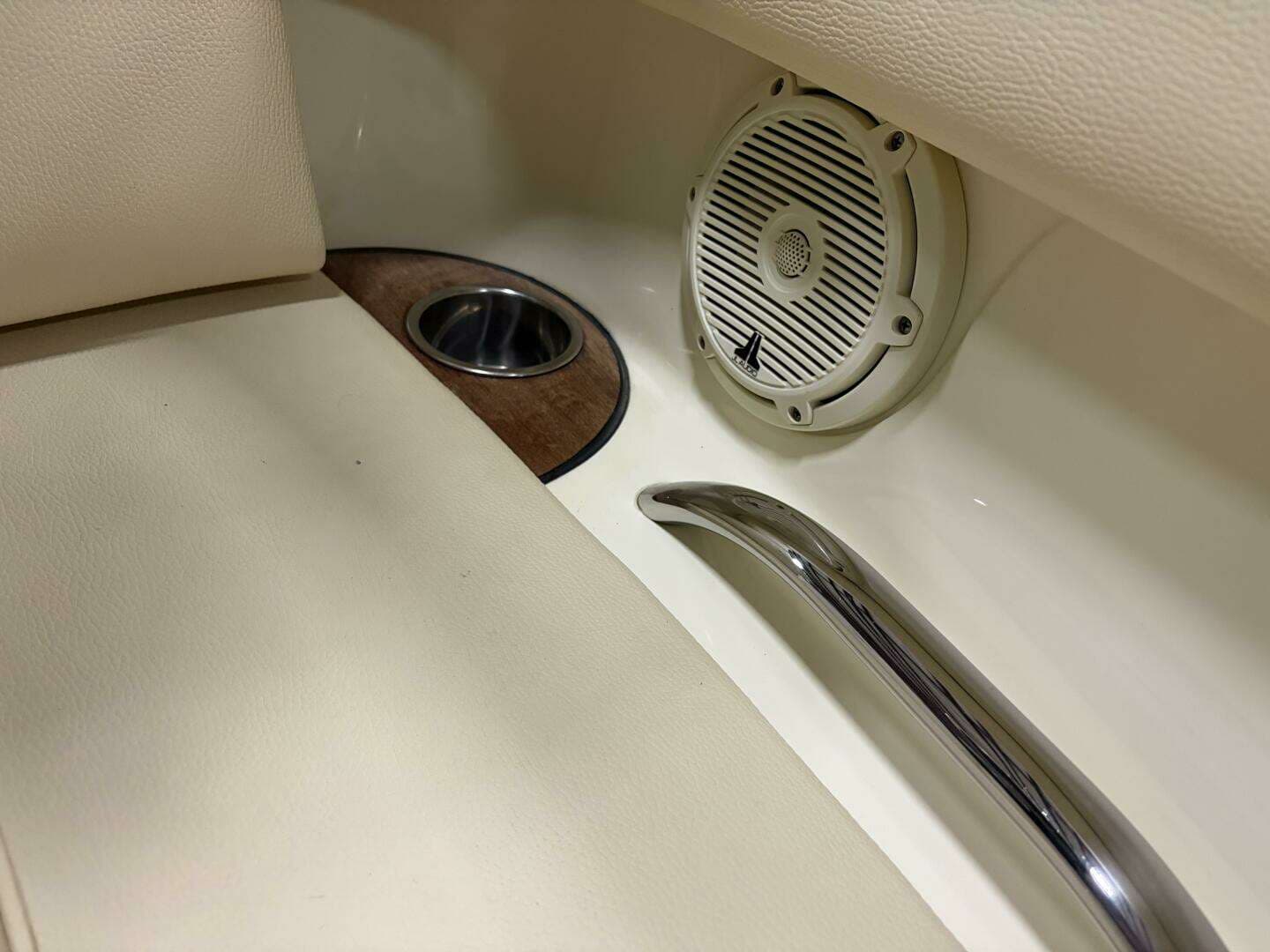 2020 Chris-Craft — - Image 21