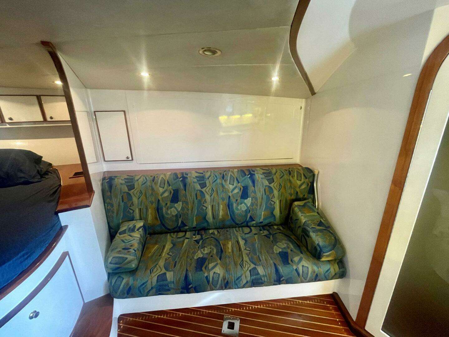 2005 Custom Carolina 40 DeSanti - Image 24