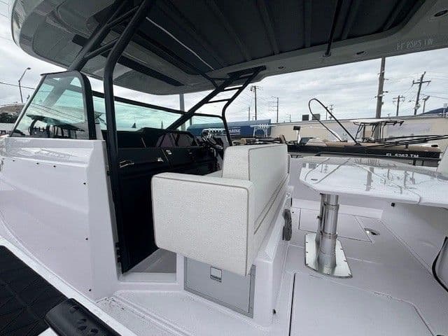 2026 AXOPAR 37 ST - Image 12