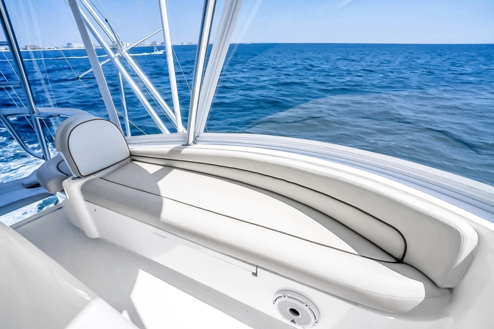 2021 Viking 48 Convertible - Image 56