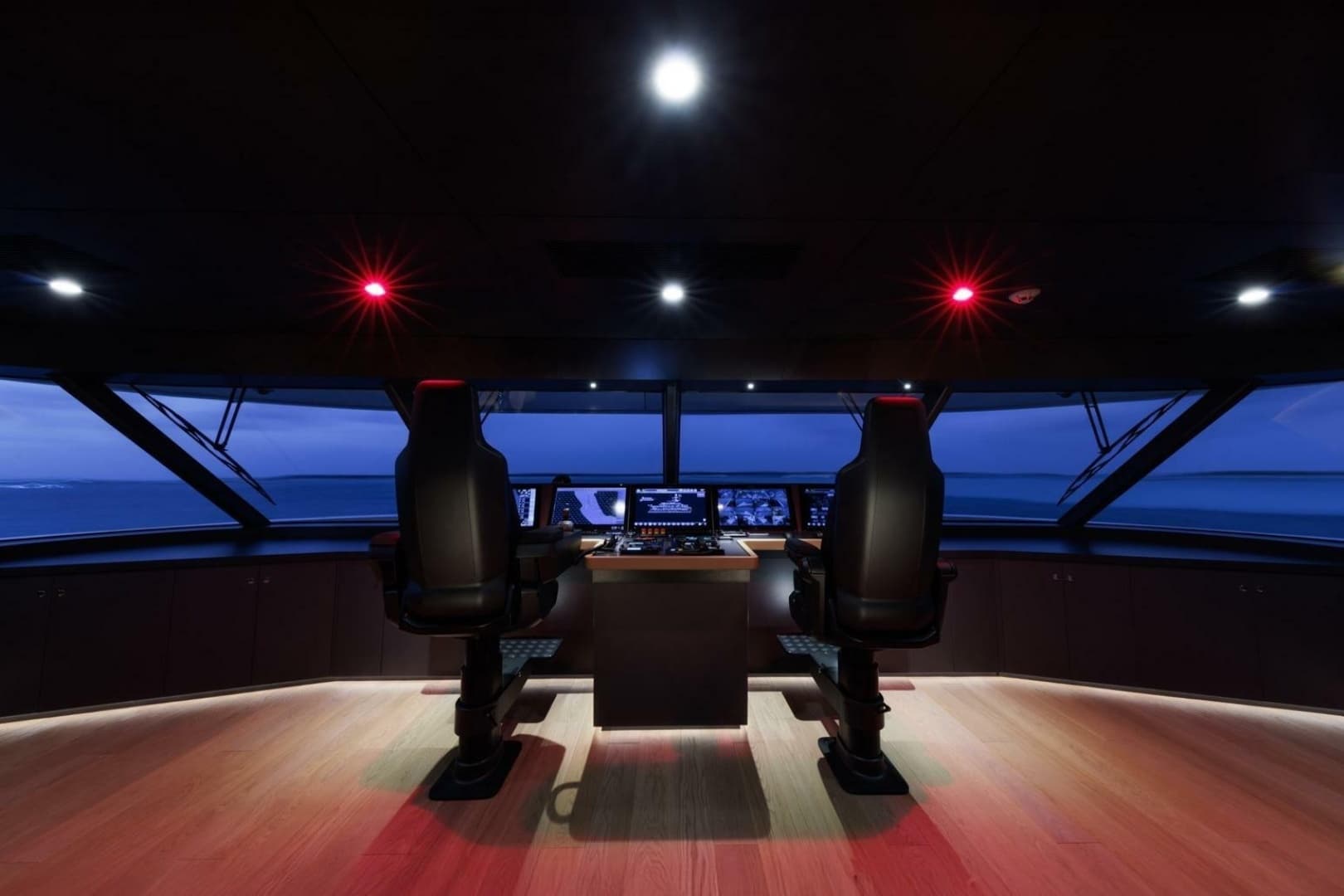 2024 Silver Yachts — - Image 5