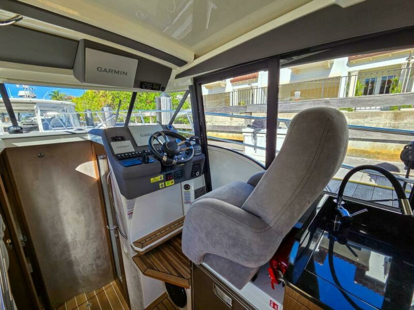 2026 Marex 330 Scandinavia - Image 26
