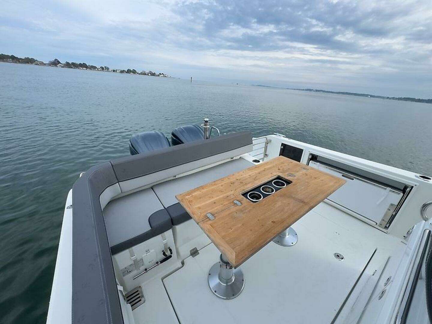 2023 Jeanneau 9.0 CC - Image 11