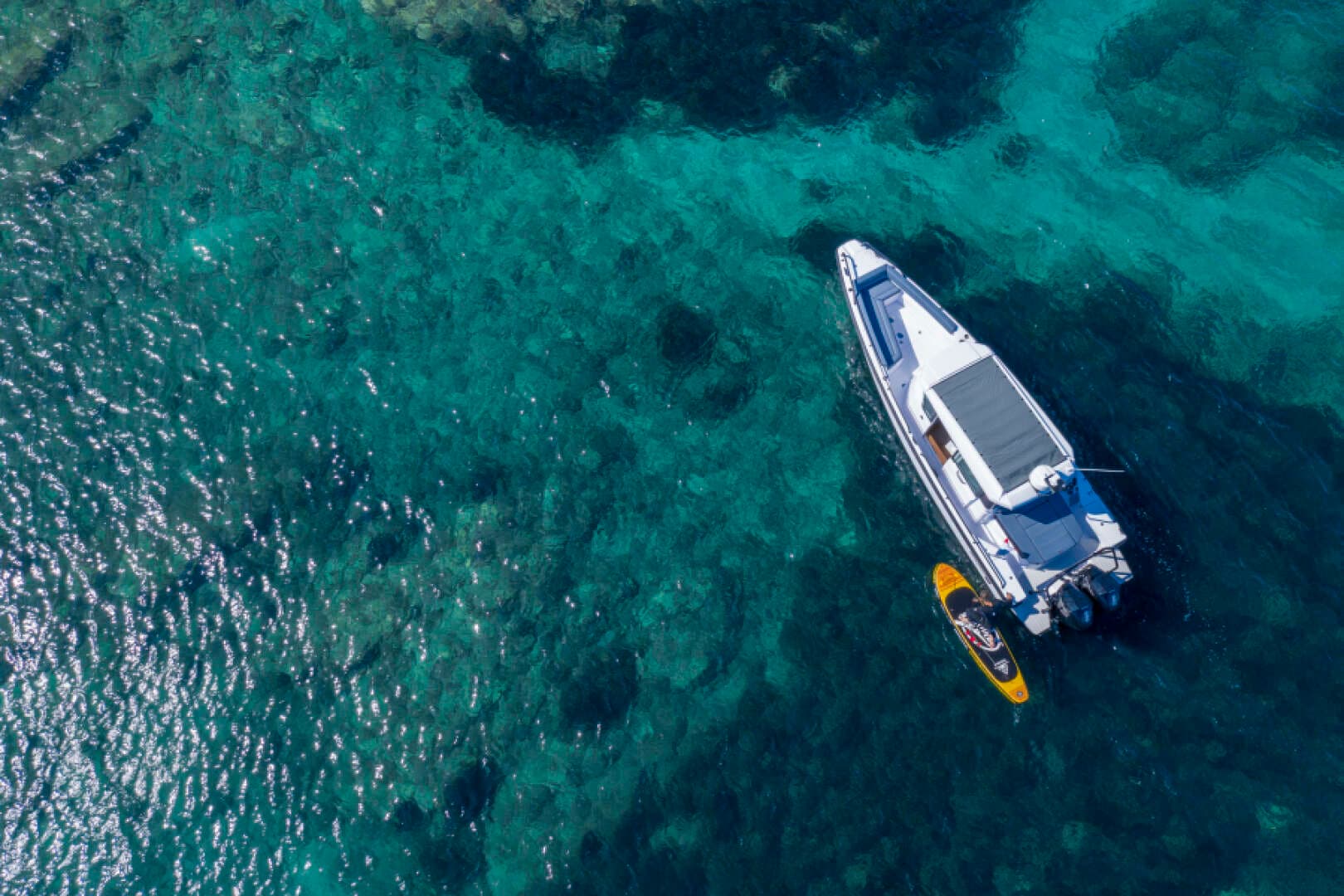 2022 Axopar 28 CABIN - Image 10