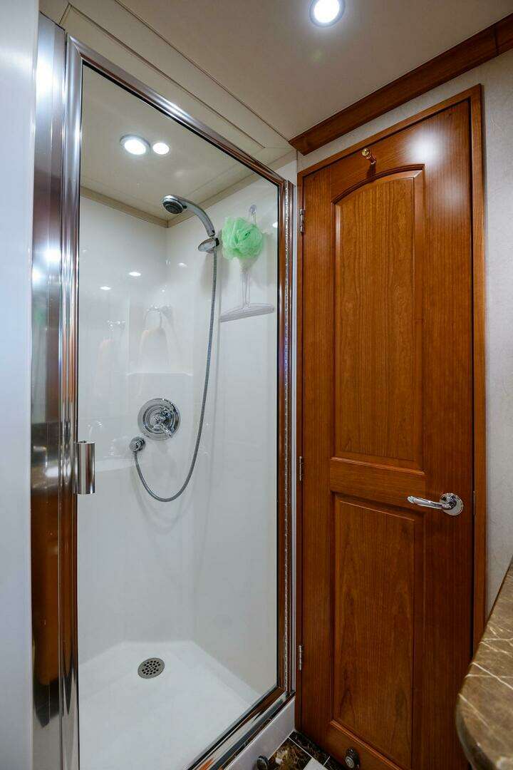 2009 Pacific Mariner — - Image 35