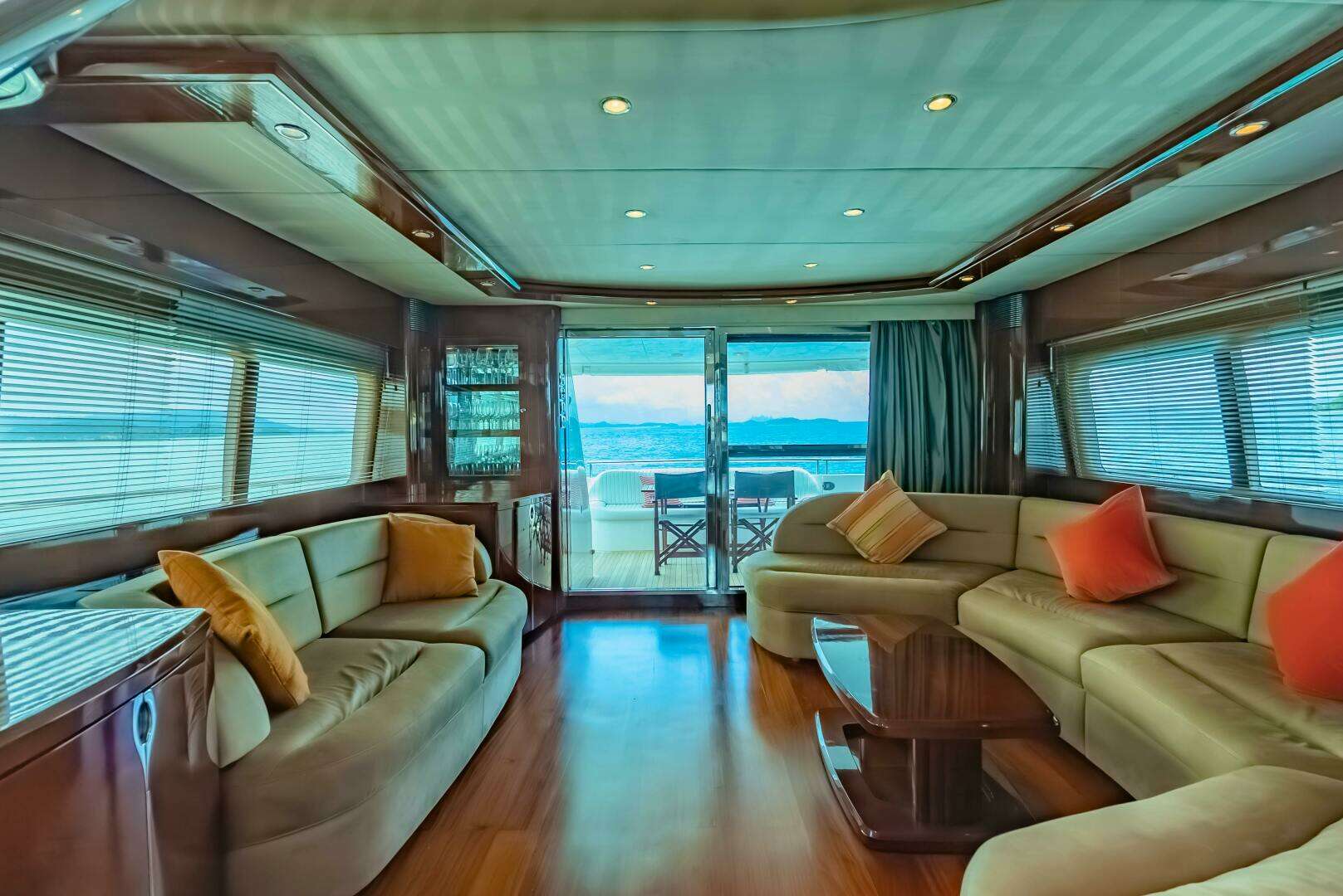 2006 Princess Yachts — - Image 8