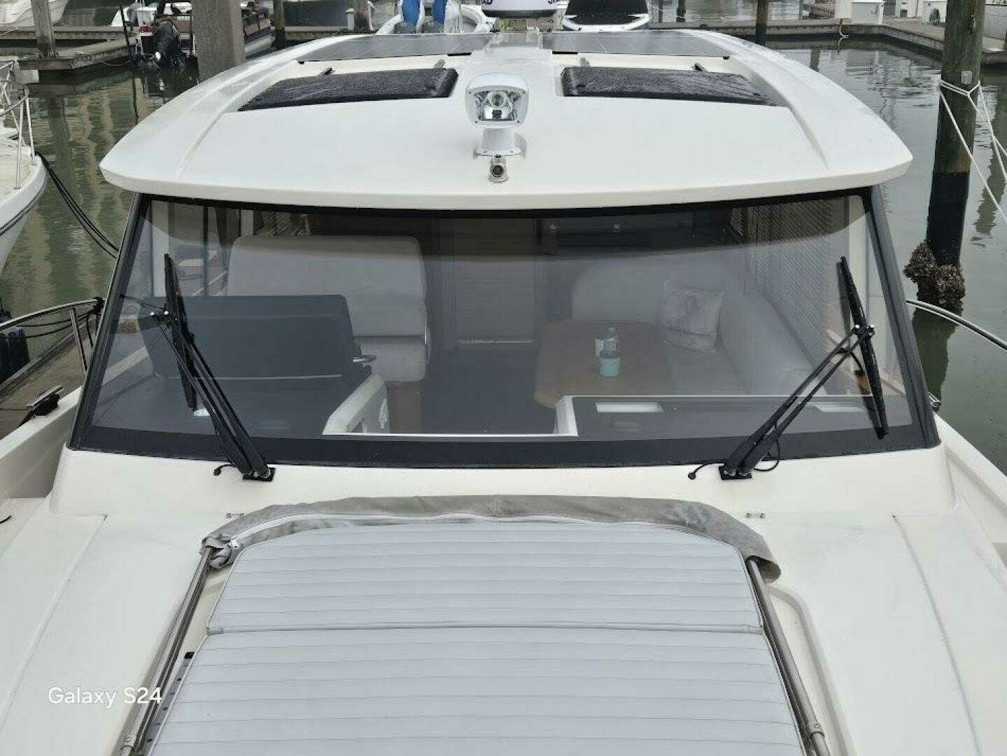 2022 Greenline 39 Hybrid - Image 32