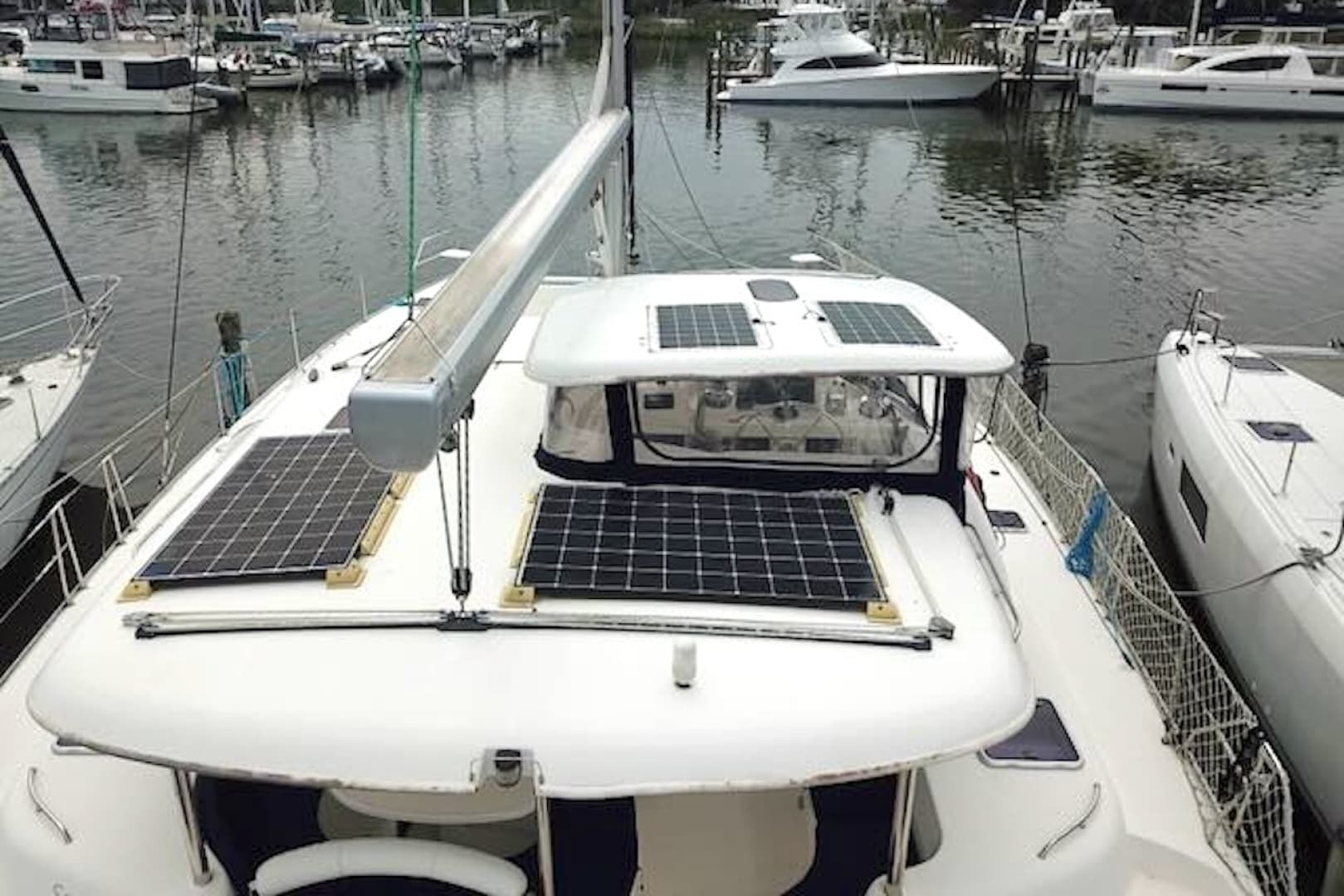 2010 Leopard 46 - Image 8
