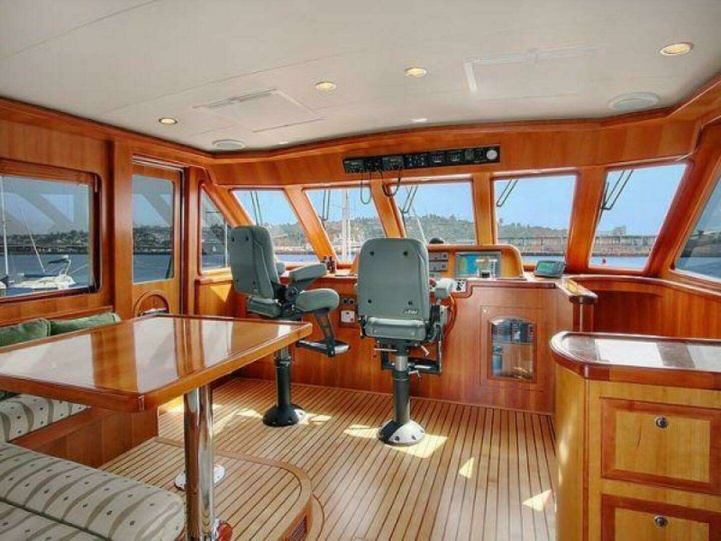2005 President Skylounge - Image 12