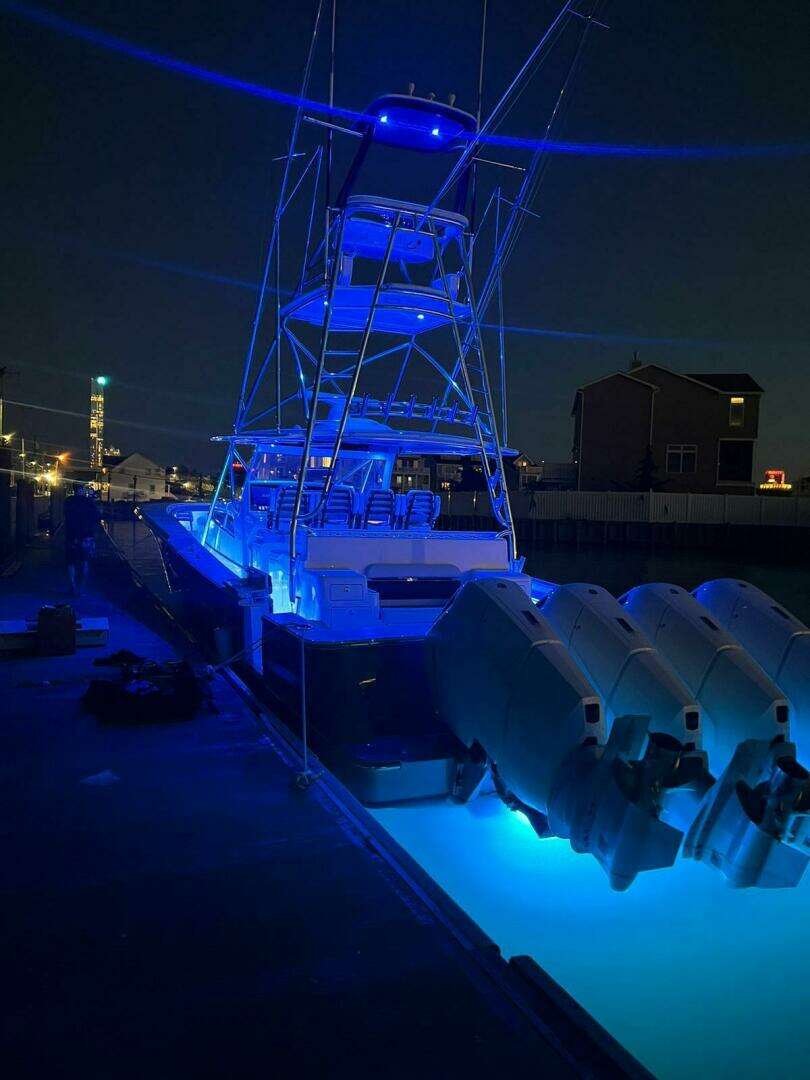 2024 Valhalla Boatworks V-55 - Image 15