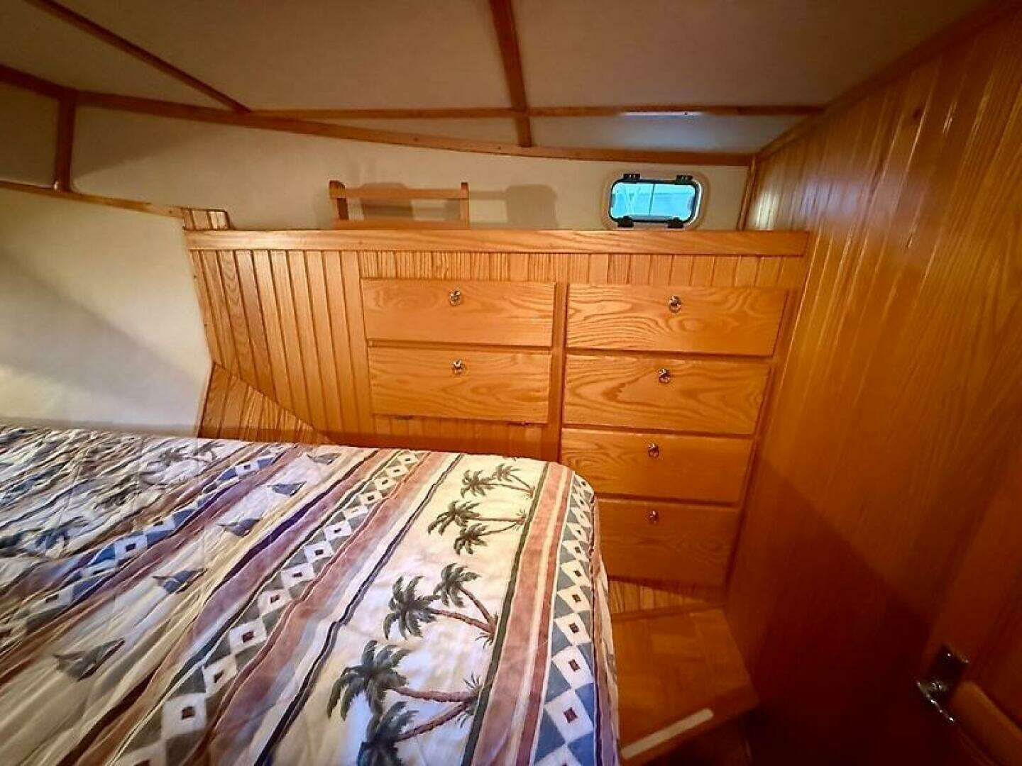 2003 Duffy Atlantic Boat Company Duffy 37 - Image 36