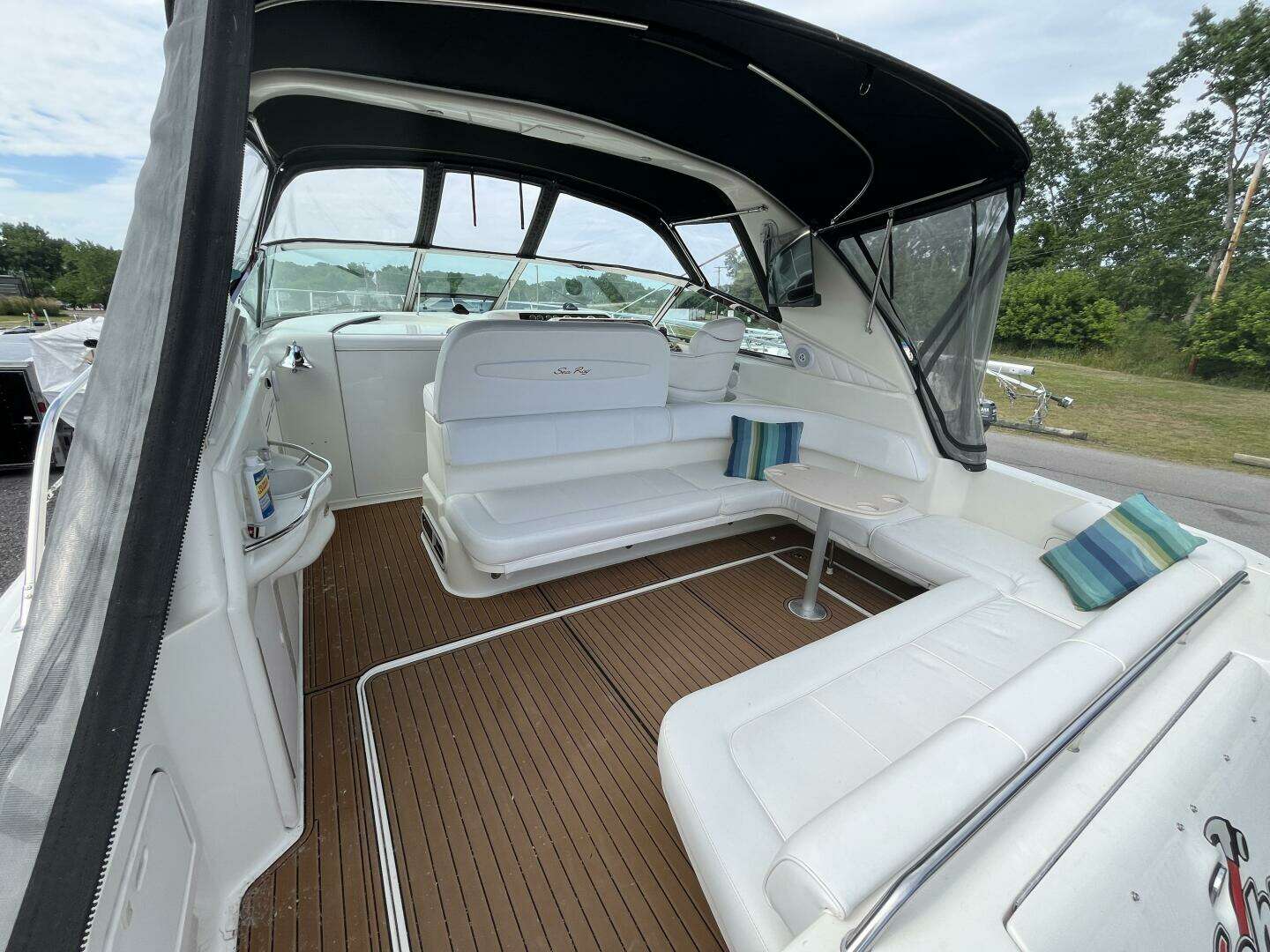1999 Sea Ray 400 Sundancer - Image 23