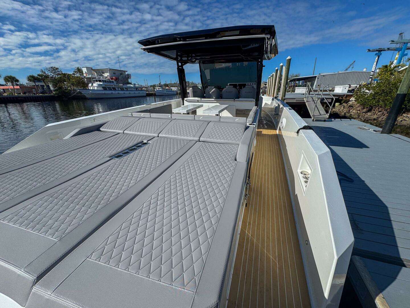 2026 De Antonio Yachts D42 - Image 8