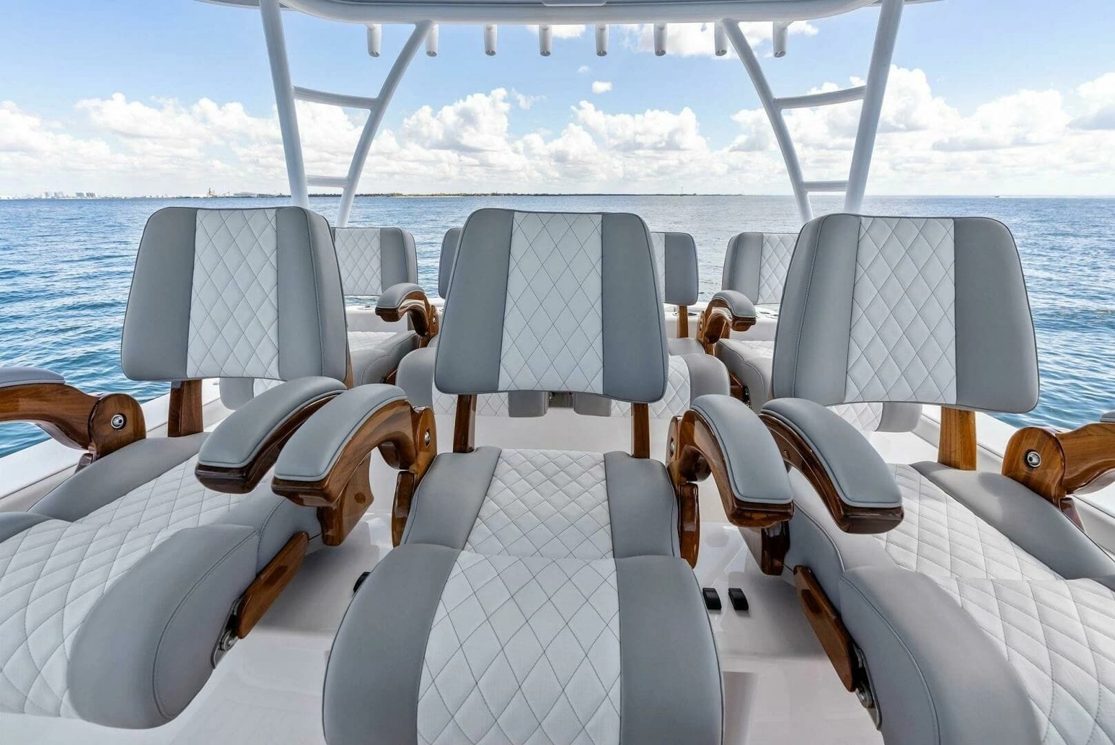 2026 Valhalla Boatworks V46 - Image 21
