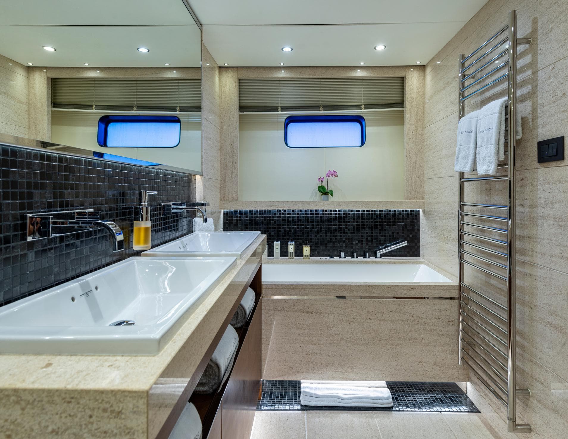 Princess 40M Imperial Princess Beatrice 2012 yacht for sale
