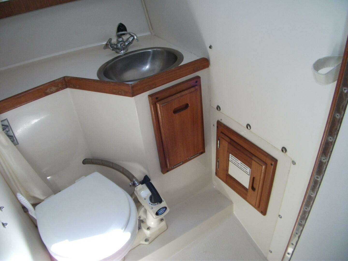 1992 Catalina MKII - Image 36