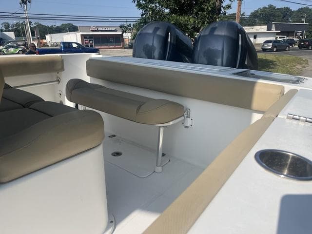 2017 Sea Hunt Gamefish 27 - 6
