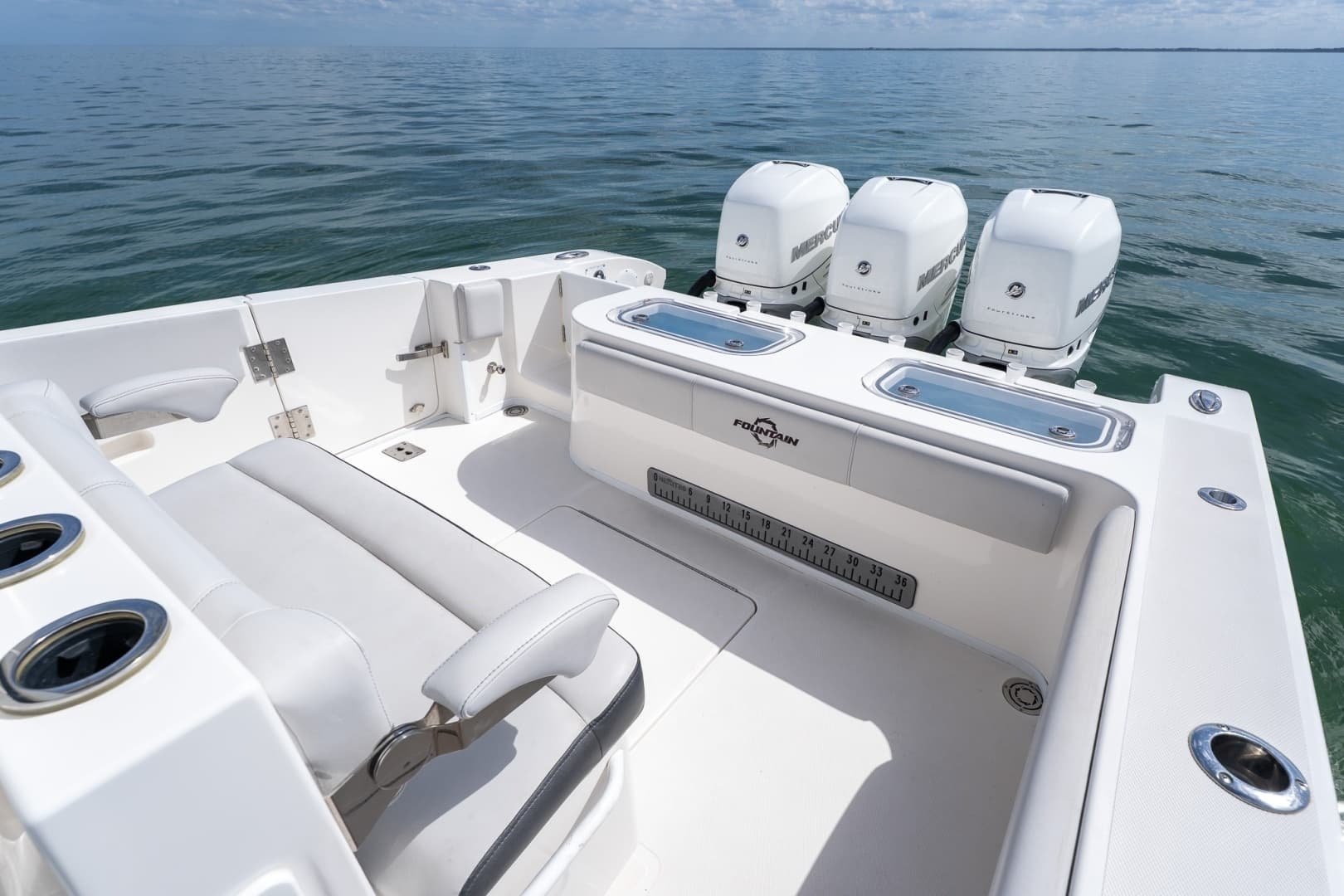 2021 Fountain 38 Center Console - Image 44